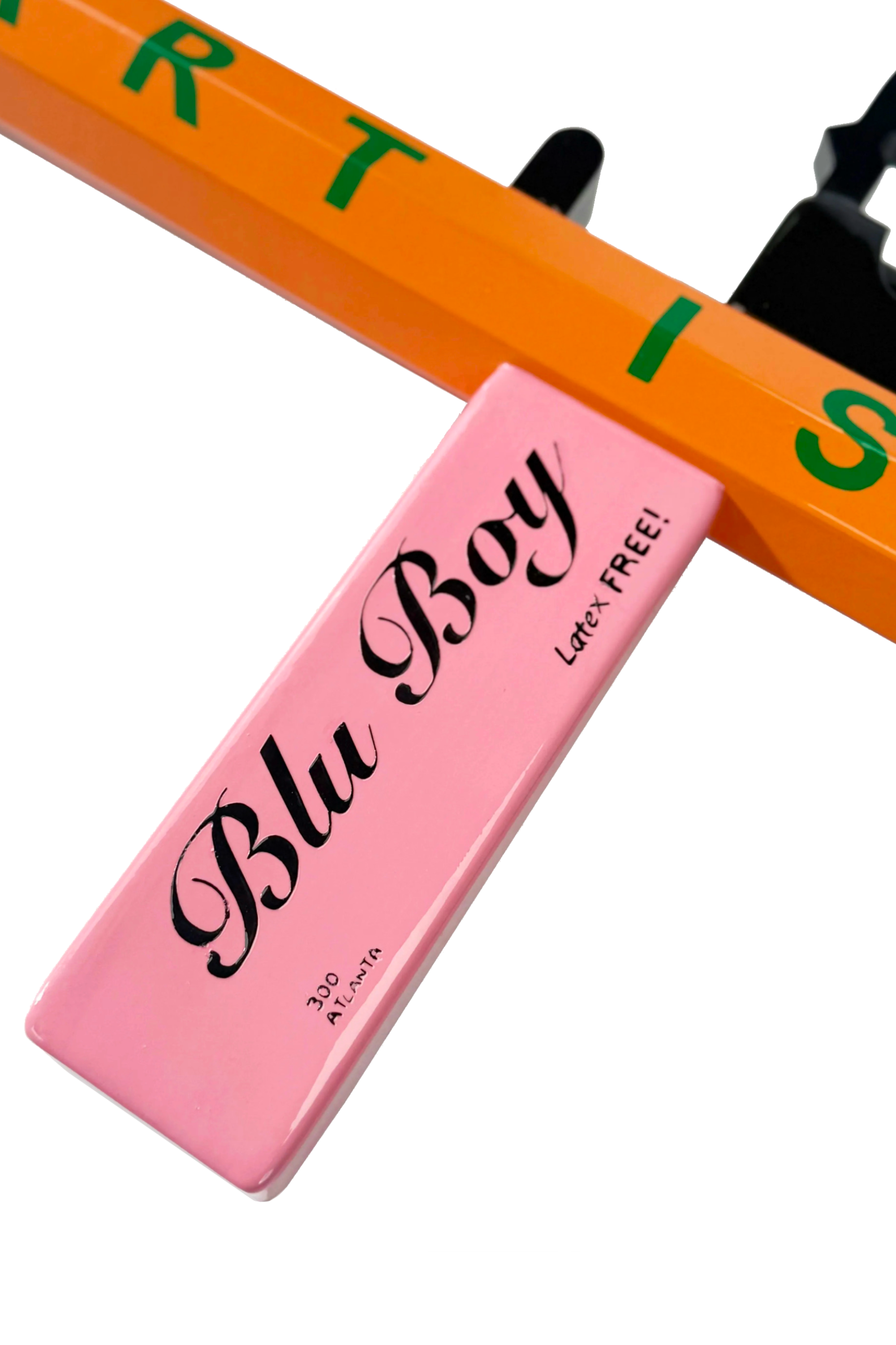 PENCIL ROCKET LAUNCHER SCULPTOR