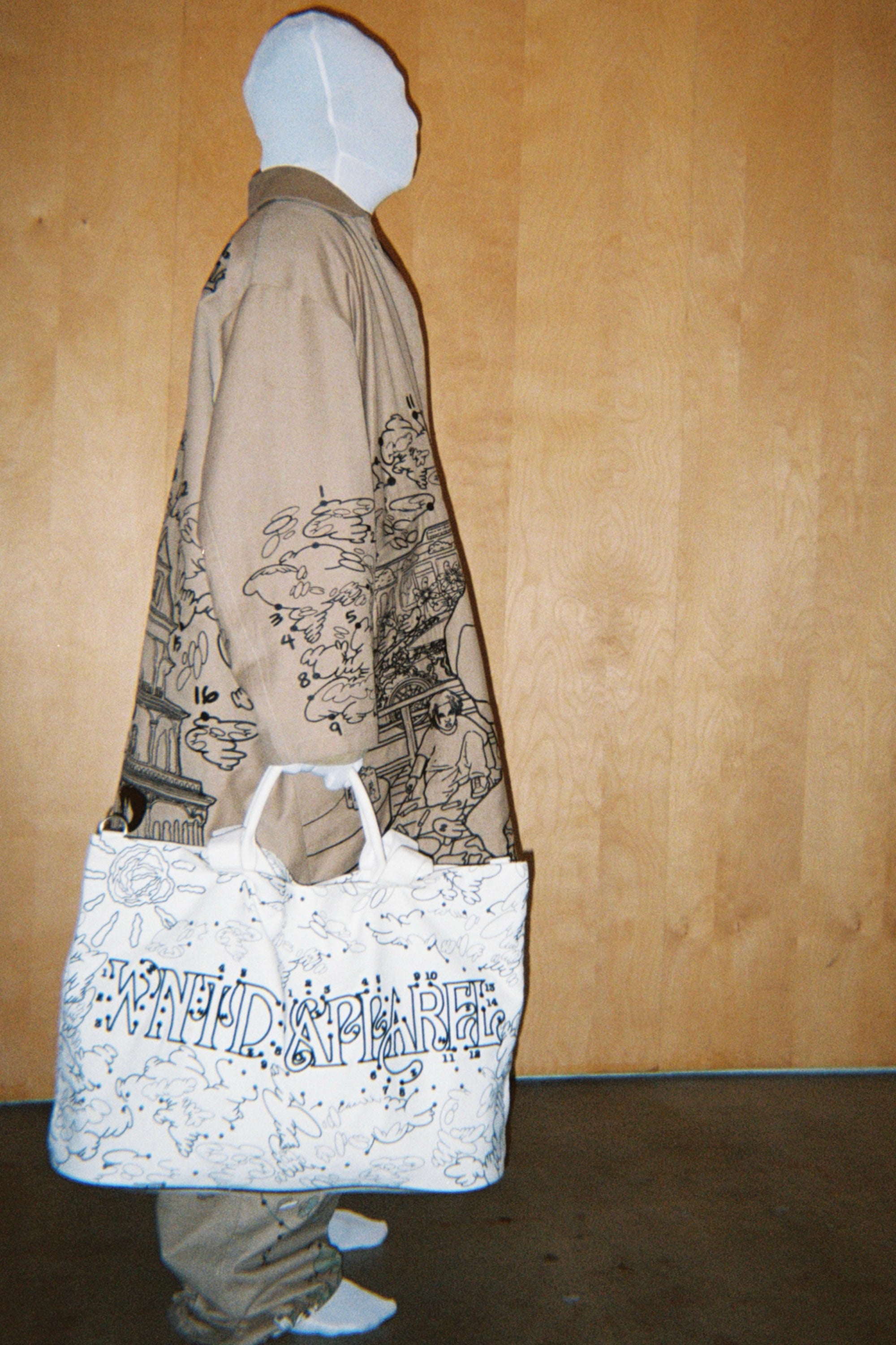 DOT TO DOT TOTE BAG